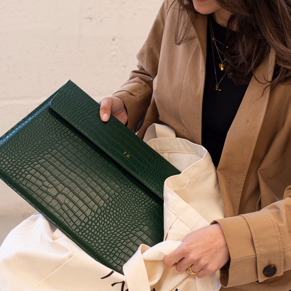 Dark Green Lizard Texture Personalized Laptop Sleeve with Stand